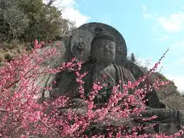 これは千葉県安房郡鋸南町の街の風景写真