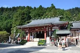これは神奈川県伊勢原市の街の風景写真