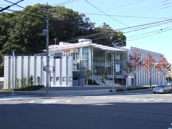 これは神奈川県川崎市麻生区の街の風景写真