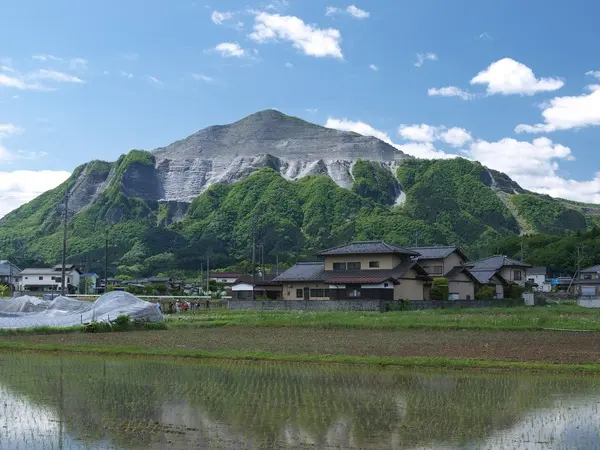 これは埼玉県秩父郡横瀬町の街の風景写真