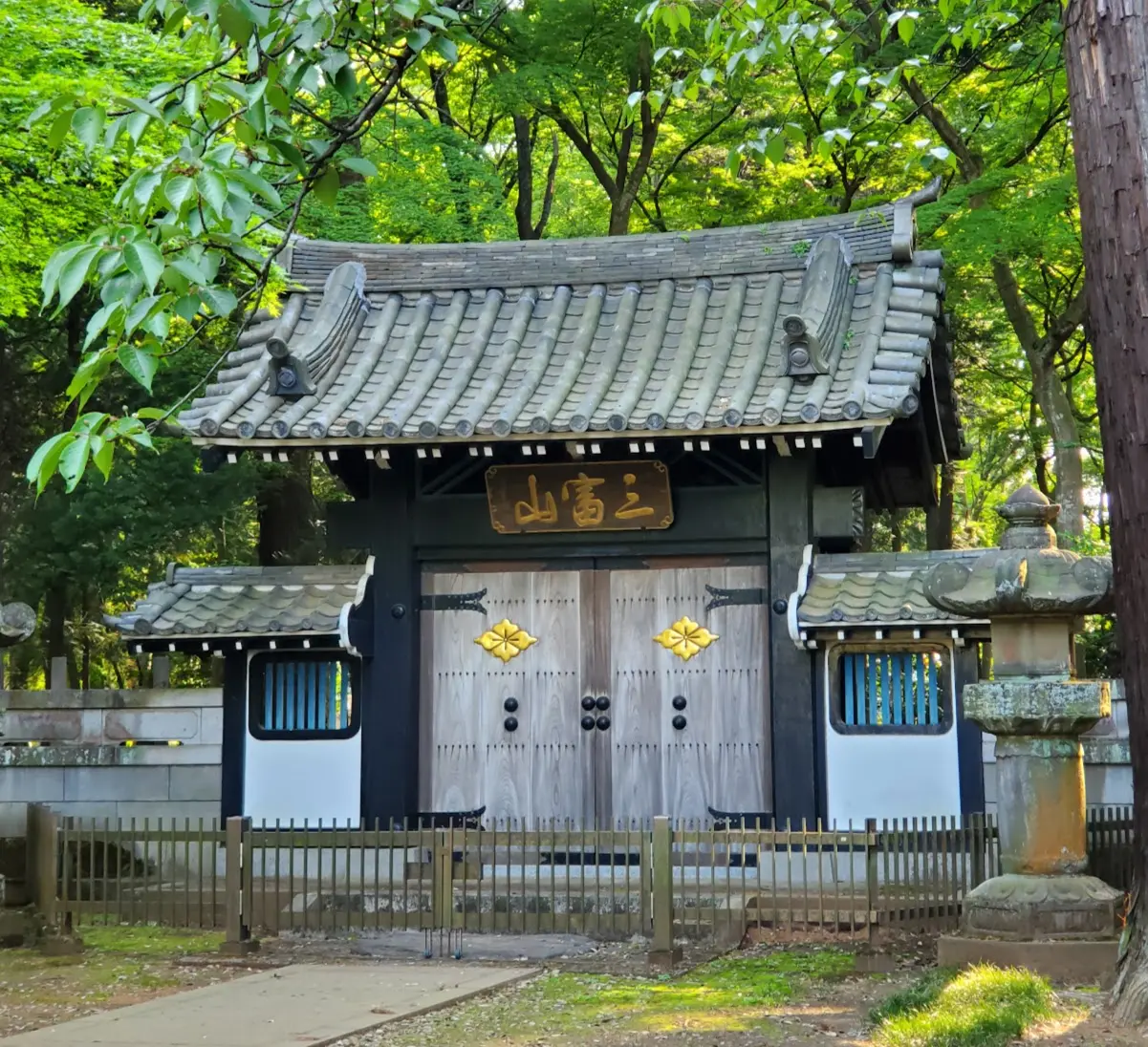 これは埼玉県入間郡三芳町の街の風景写真
