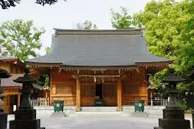 これは埼玉県蕨市の街の風景写真