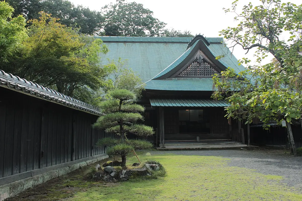 これは静岡県伊豆の国市の街の風景写真