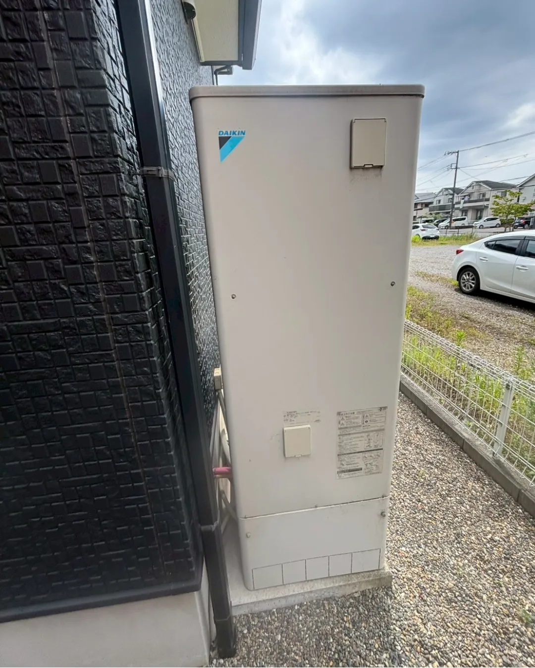 千葉県市原市のお客様の給湯器:交換前の機種:TUSN37SFV