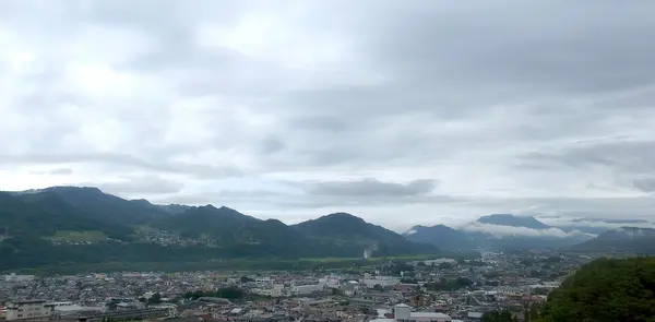 これは群馬県沼田市の街の風景写真