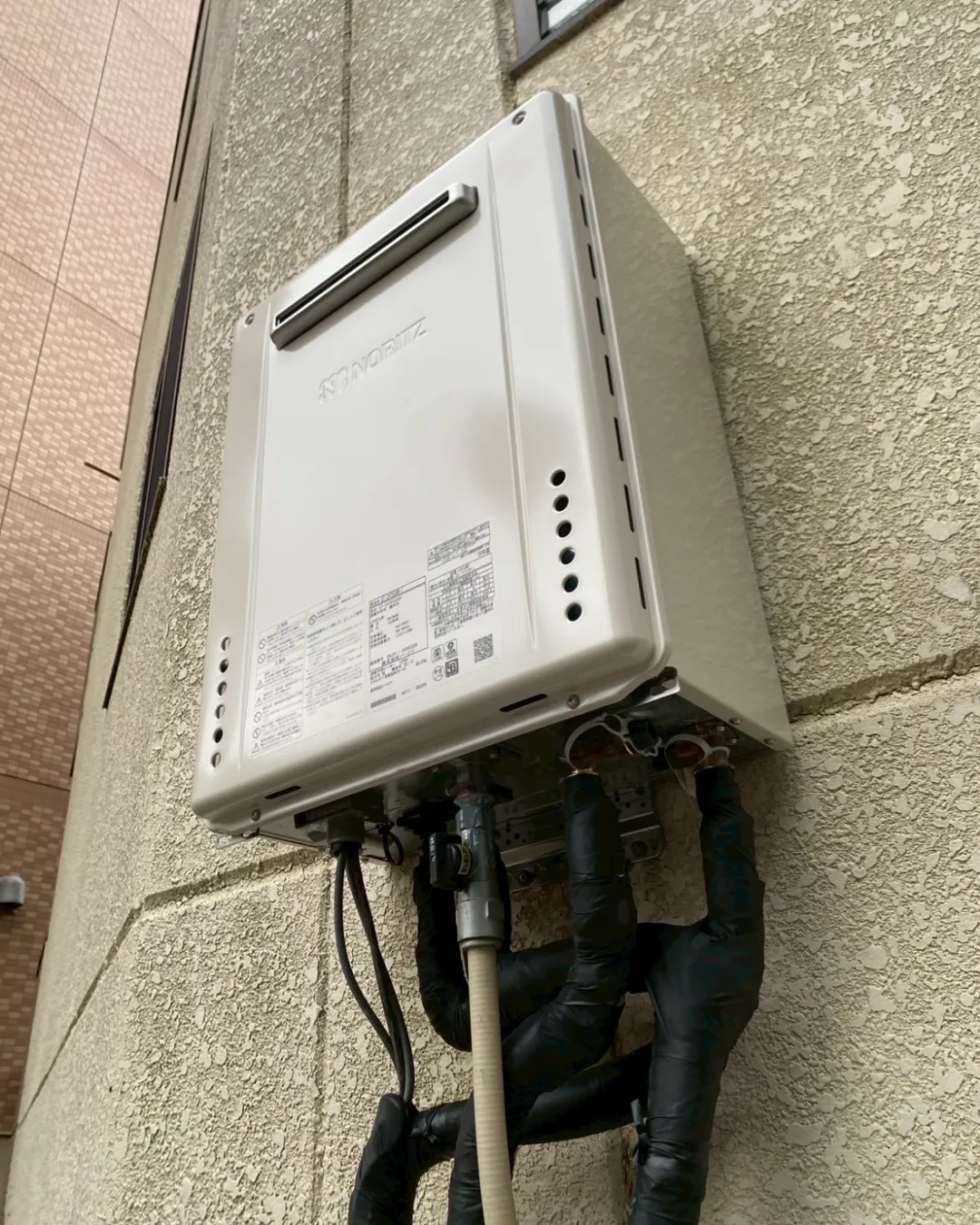 東京都稲城市のお客様の給湯器：交換後の機種：GT-2470SAW-1